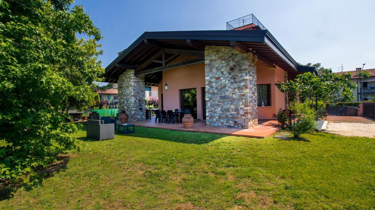 Villa Mio Desenzano del Garda Exterior photo